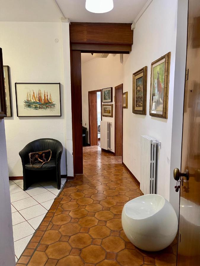 Piazza Italia Charming Sea Apartments Chioggia Extérieur photo
